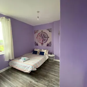 The Colour Flat Homestay Edinburgh